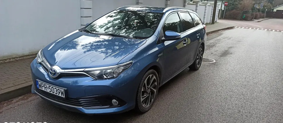 samochody osobowe Toyota Auris cena 58900 przebieg: 107000, rok produkcji 2015 z Warszawa